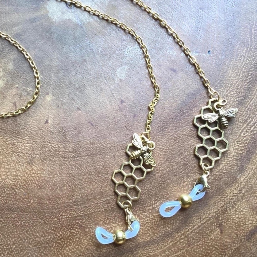 Honeycomb Bee Eyeglass Chain Whimsical Readers Holder Gold or Silver 27" Long - Picture 6 of 10